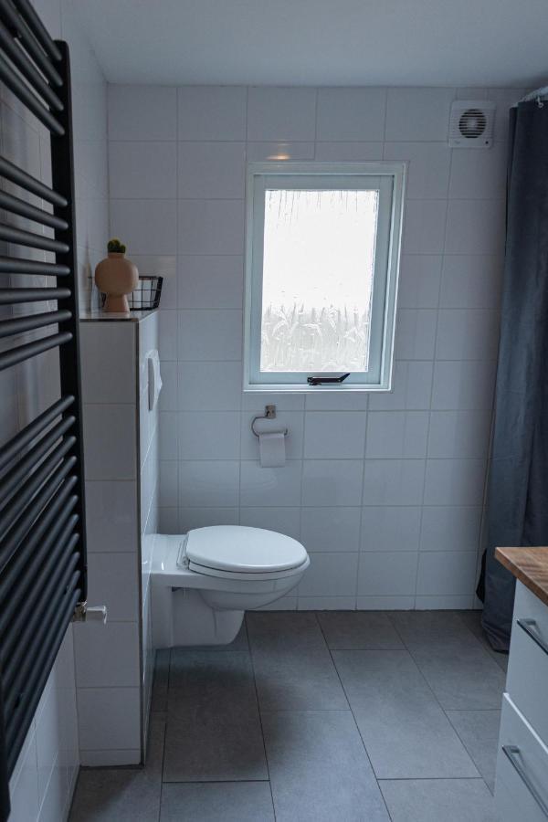 Bosrijk Chalet - Hottub - Veluwe بوتِنْ المظهر الخارجي الصورة