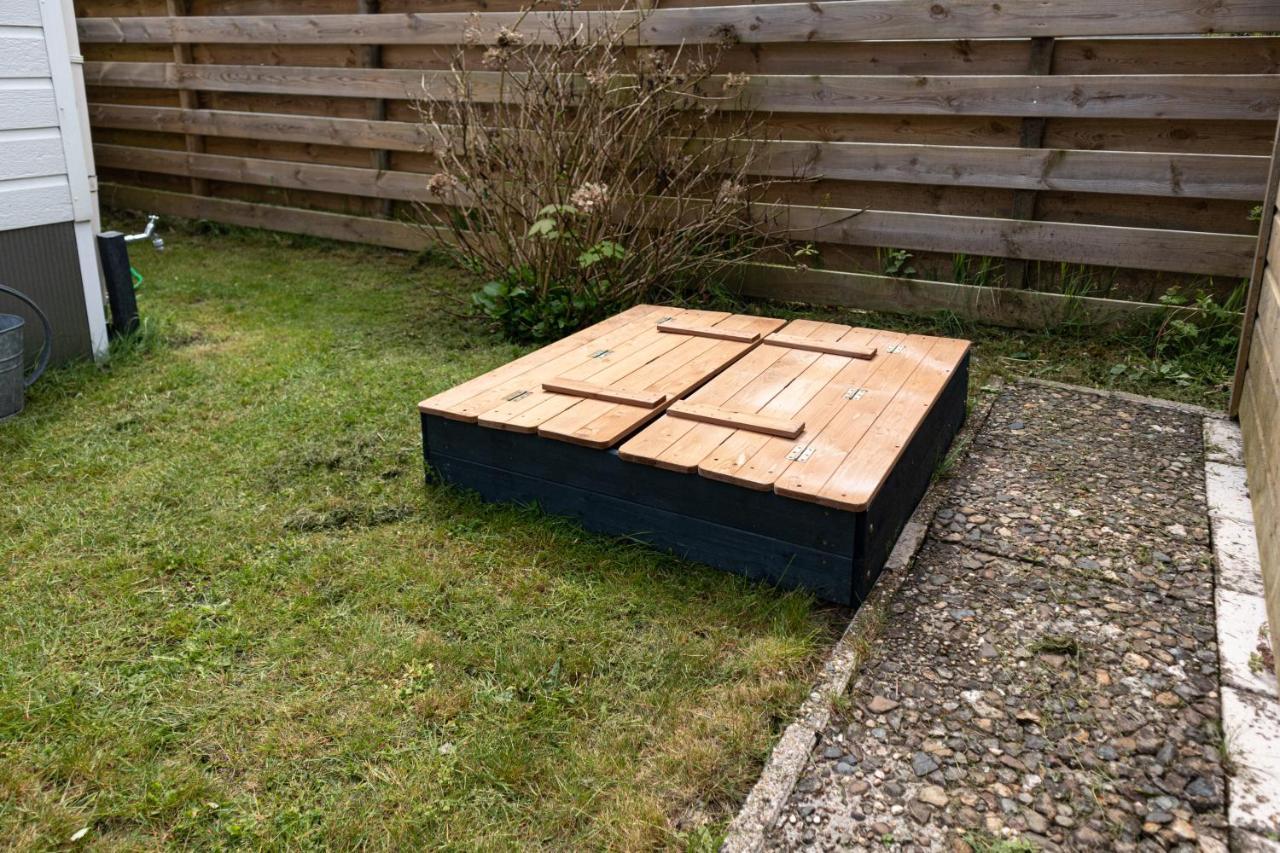 Bosrijk Chalet - Hottub - Veluwe بوتِنْ المظهر الخارجي الصورة